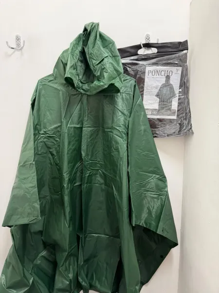 Անձրևանոց PONCHO կանաչ գույնի